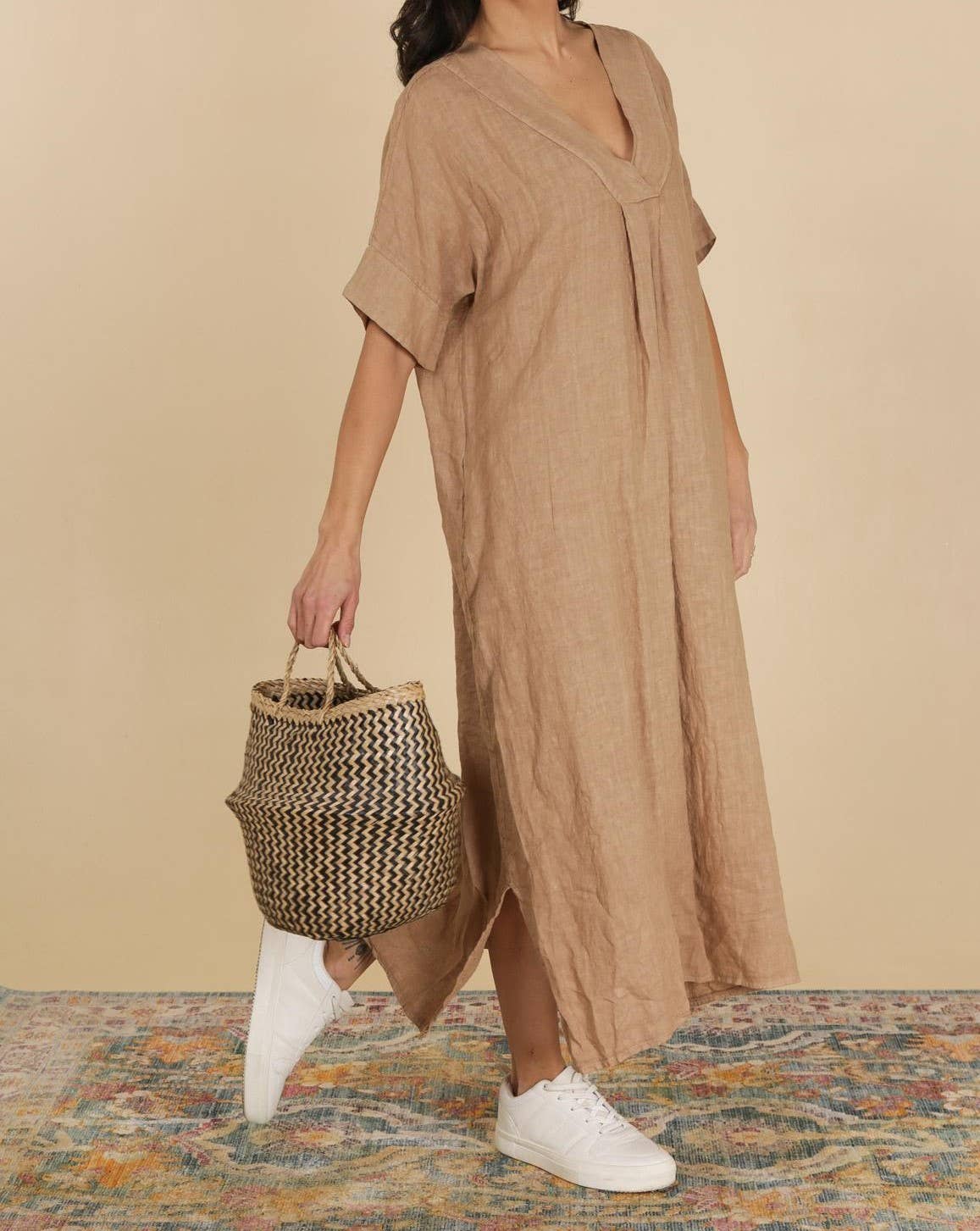 Long dress v-neck 62733 100% linen: Dust