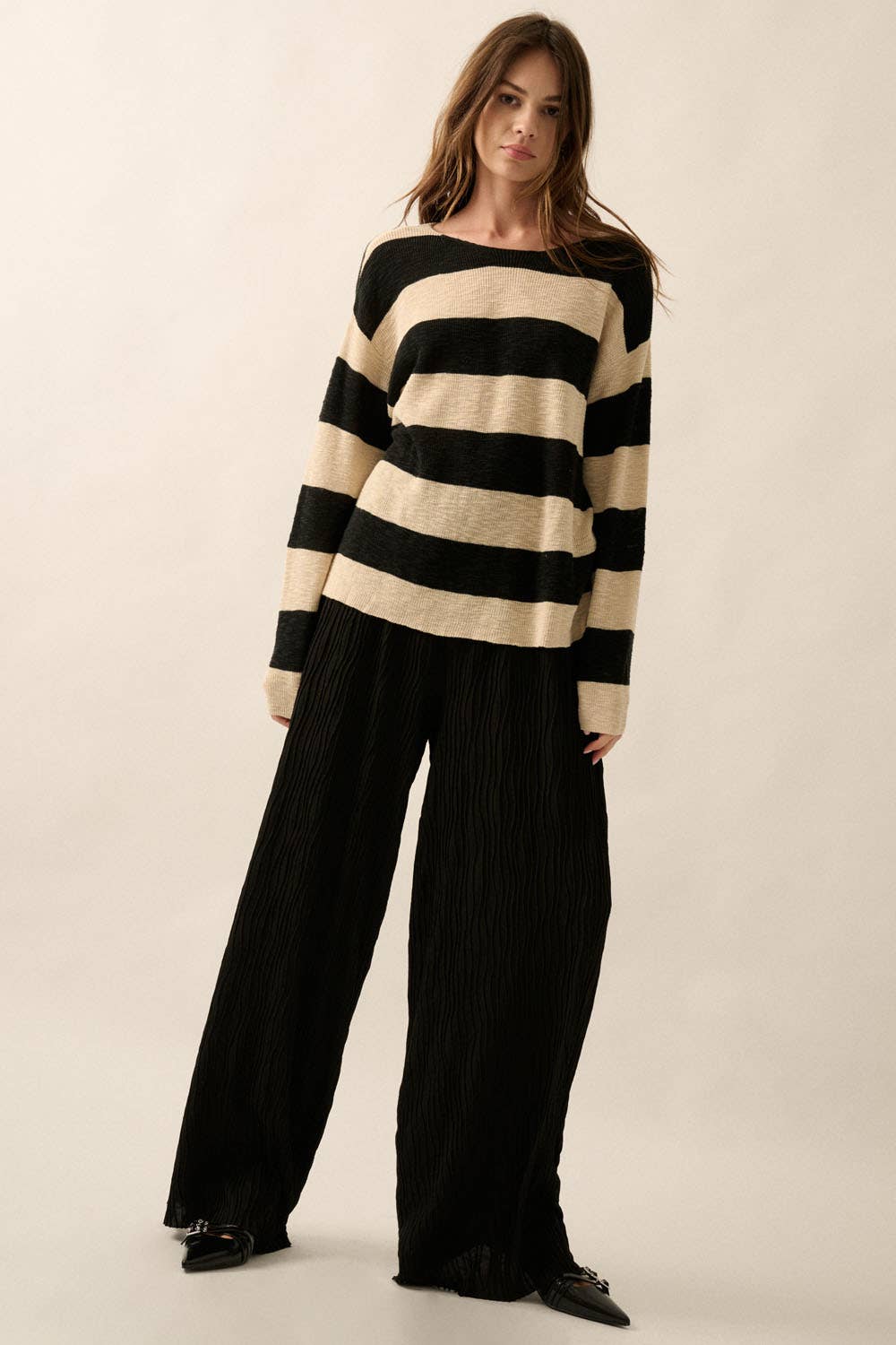 Solid Wavy Texture Rib-Knit Wide-Leg Pants
