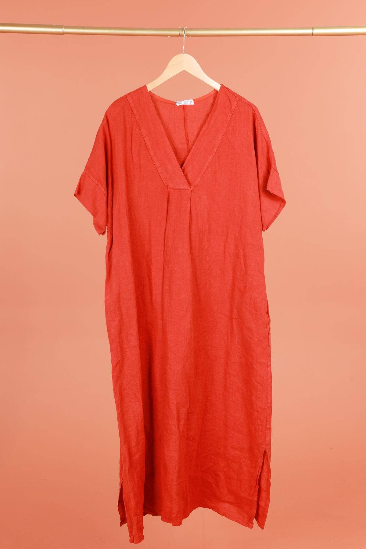 Long dress v-neck 62733 100% linen: White